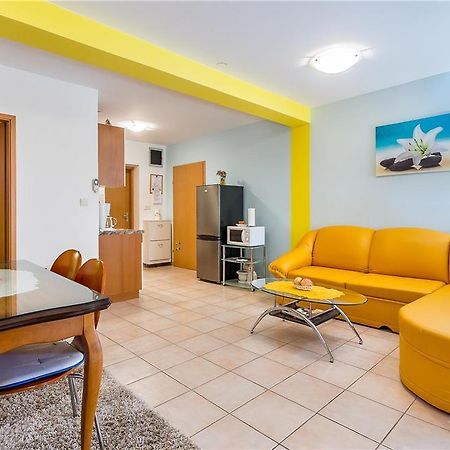 Apartment Ellis Premantura Zimmer foto